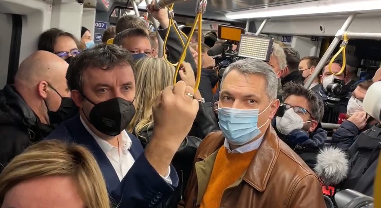 Lázár János: Budapest hagyjon levegőt az országnak