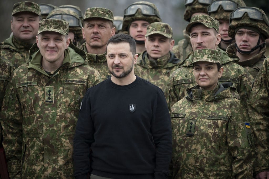 Zelenszkij: Ukrajna az emberiséget fenyegető legnagyobb erőt állította meg egy éve