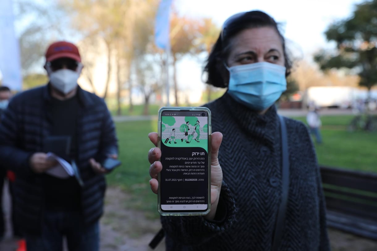 Meredeken emelkedik az új fertőzöttek száma Izraelben, főleg iskolákban terjed a delta variáns