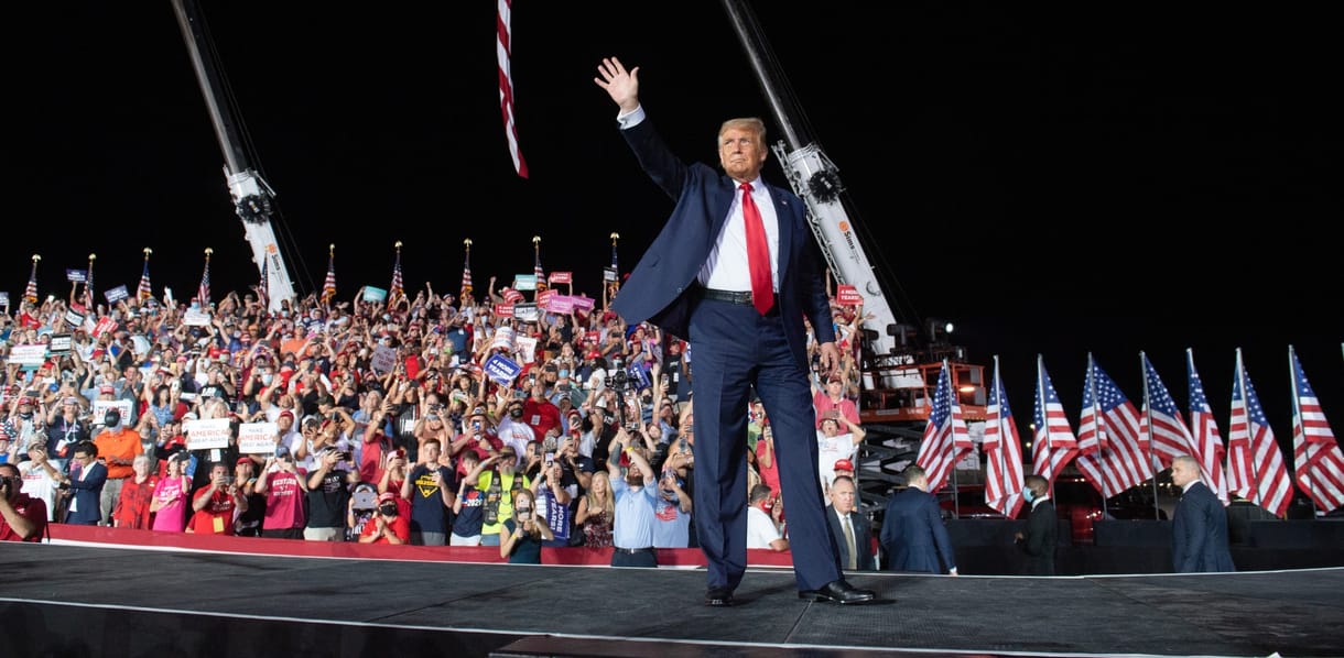 Trump újabb koronavírus-tesztje lett negatív