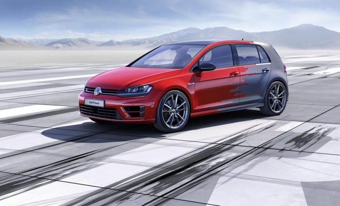 Integetéssel lehet majd vezérelni a frissített VW Golfot