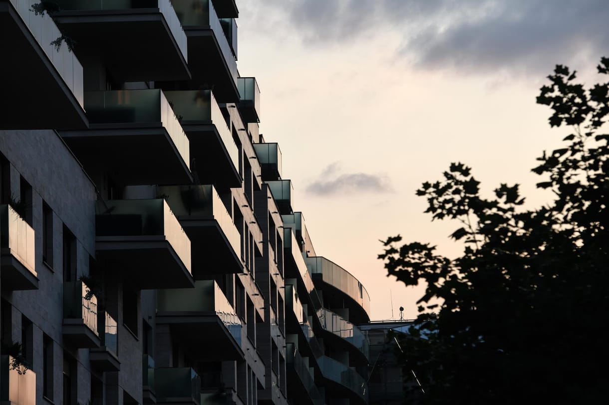 Furcsa lakásügybe keveredett a norvég házelnök, gyorsan le is mondott