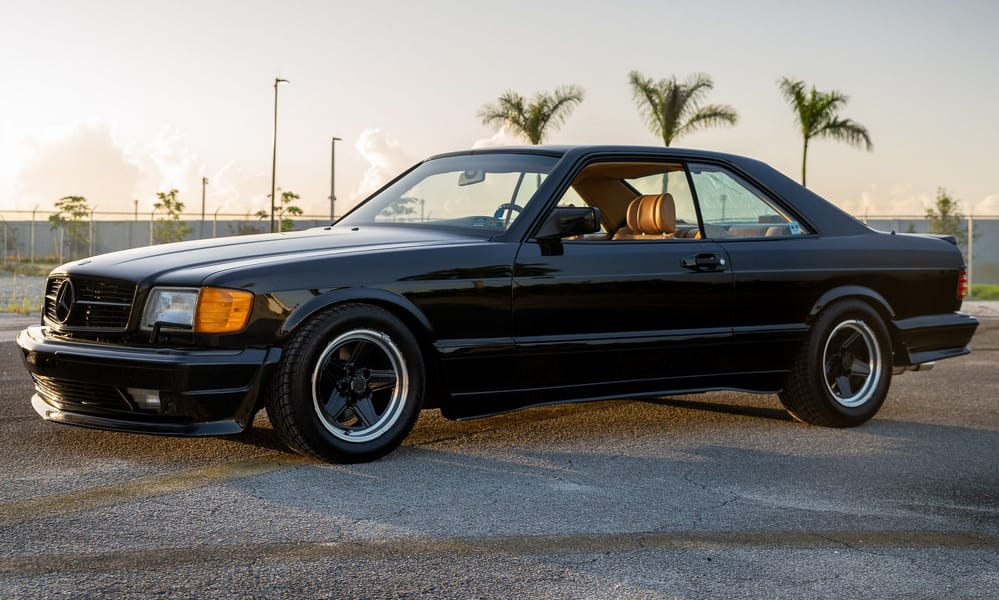 1986-os időkapszula: keveset használt Mercedes AMG 560 SEC 6.0 vár új gazdára