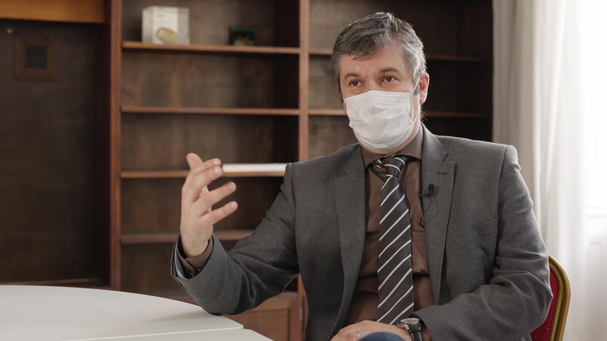 Élesben Hadházy Ákossal: Durciztak rám, mert kimondtam a borsodi jelöltről, hogy egy náci svindler