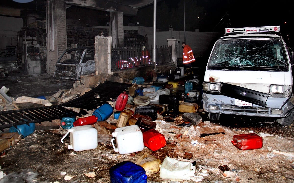 Szíria: 11 halottja van a benzinkúti robbantásnak