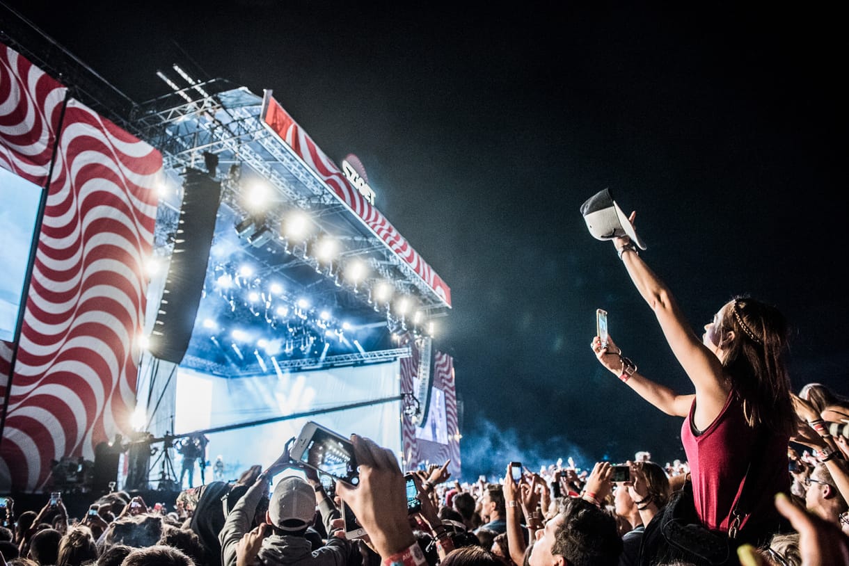 Egymillió dolláros falunap – ilyen volt Rihanna