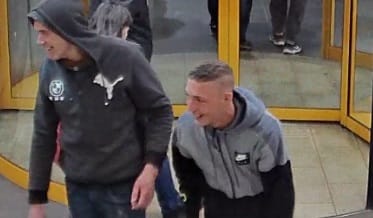 Keresi a rendőrség, mert előzmény nélkül ütött meg egy járókelőt a Westendnél