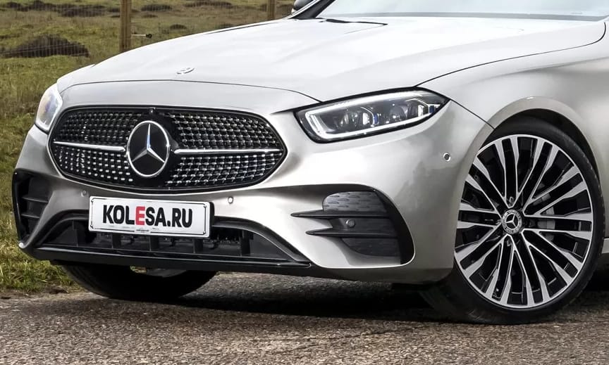 Ilyen lehet a teljesen új Mercedes E-osztály
