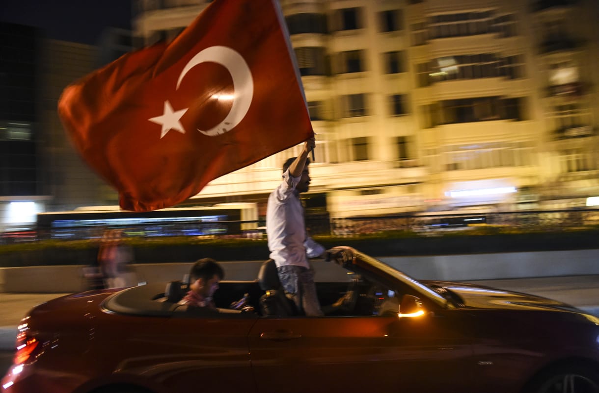 Zöld út az erőszaknak? Újabb török törvény borzolja a kedélyeket