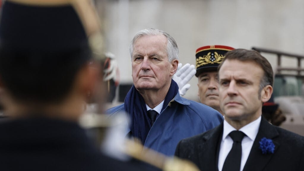 A Notre-Dame újjáépítéséből merít erőt Macron a kormányválság megoldására