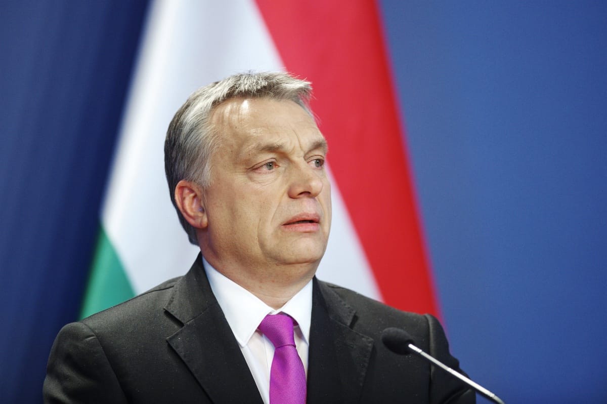 Politico: Orbán meghatározó szereplő lesz az EU-csúcson