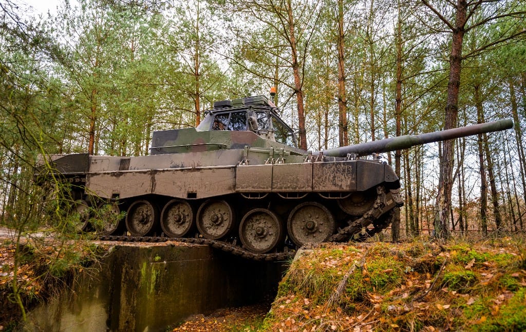 Kiderült, hány Leopard harckocsit küld Ukrajnának Spanyolország