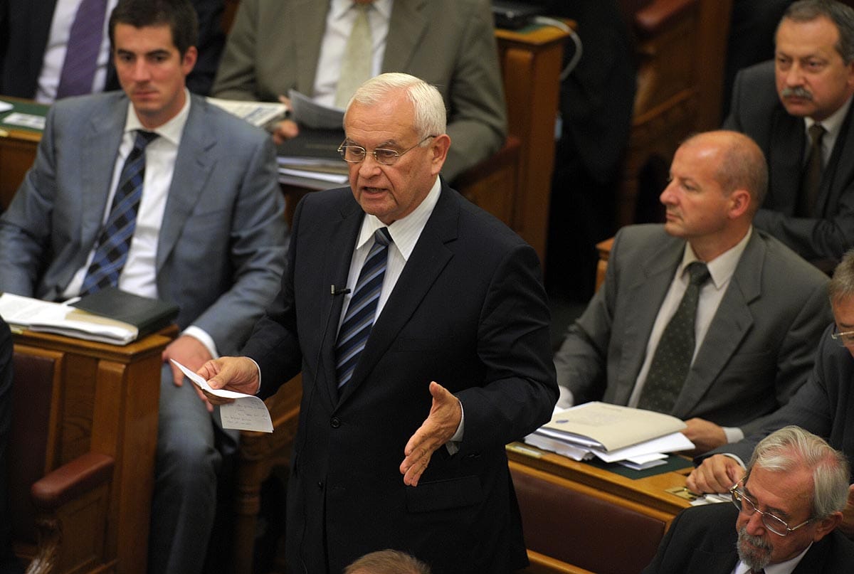Harrach: az ötmilliós Magyarországtól védene a családvédelmi törvény