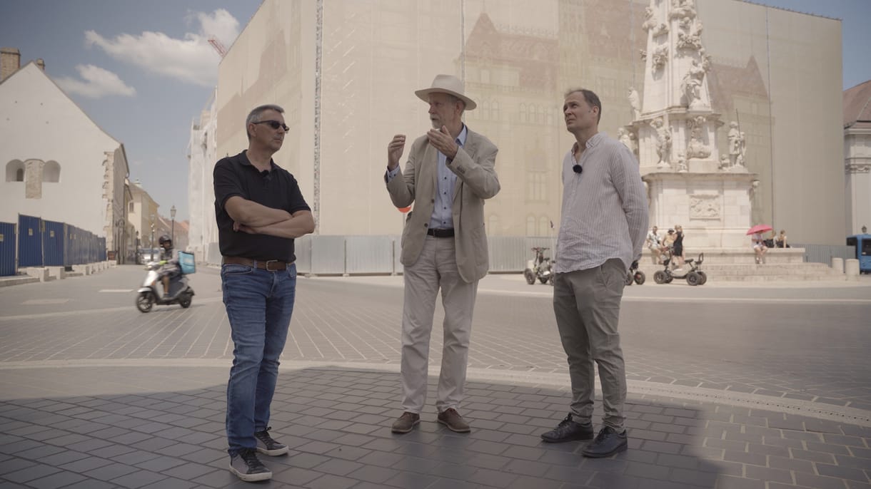 Mi történik a Várban? - A HVG dokumentumfilmje, 2. rész 