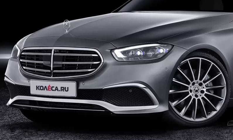 Biturbó V8 helyett hibrid 4 hengeres hajtást kaphat az új Mercedes-AMG C 63 S