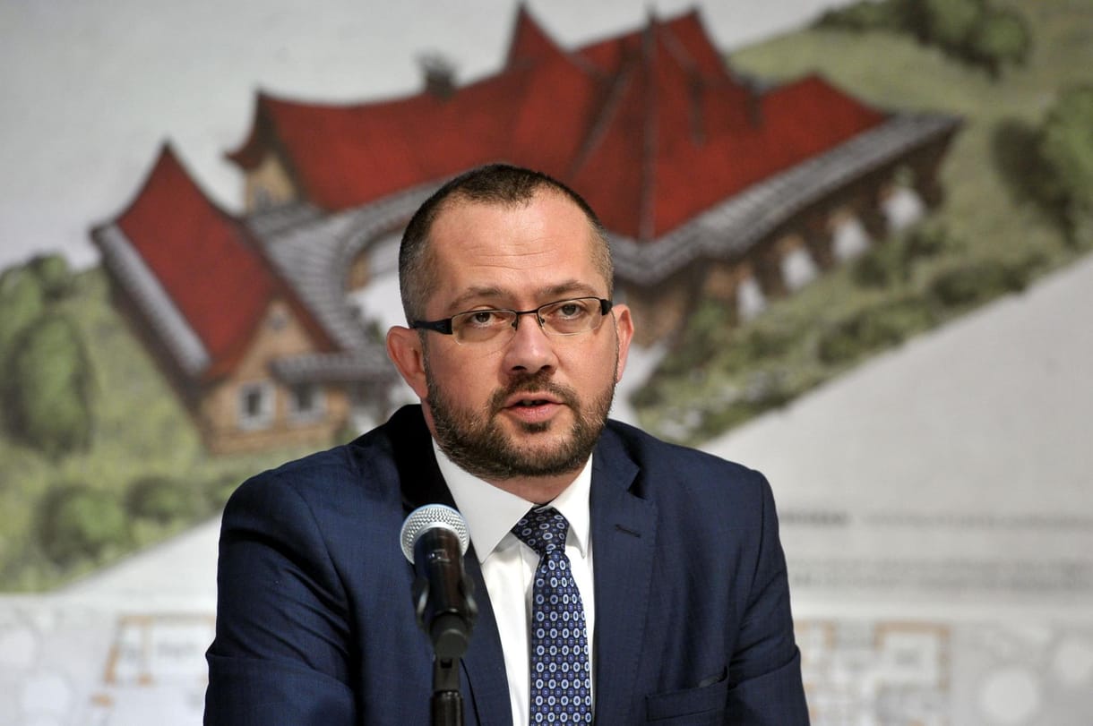 Gyopáros Alpár kormánybiztos nekiállt trollkodni Sándor Fegyir Facebook-oldalán