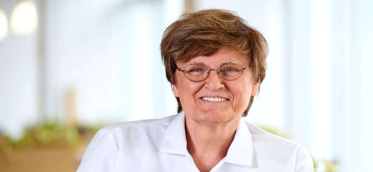 Bill Gates ajánlásával jelenik meg Karikó Katalin önéletrajza a héten