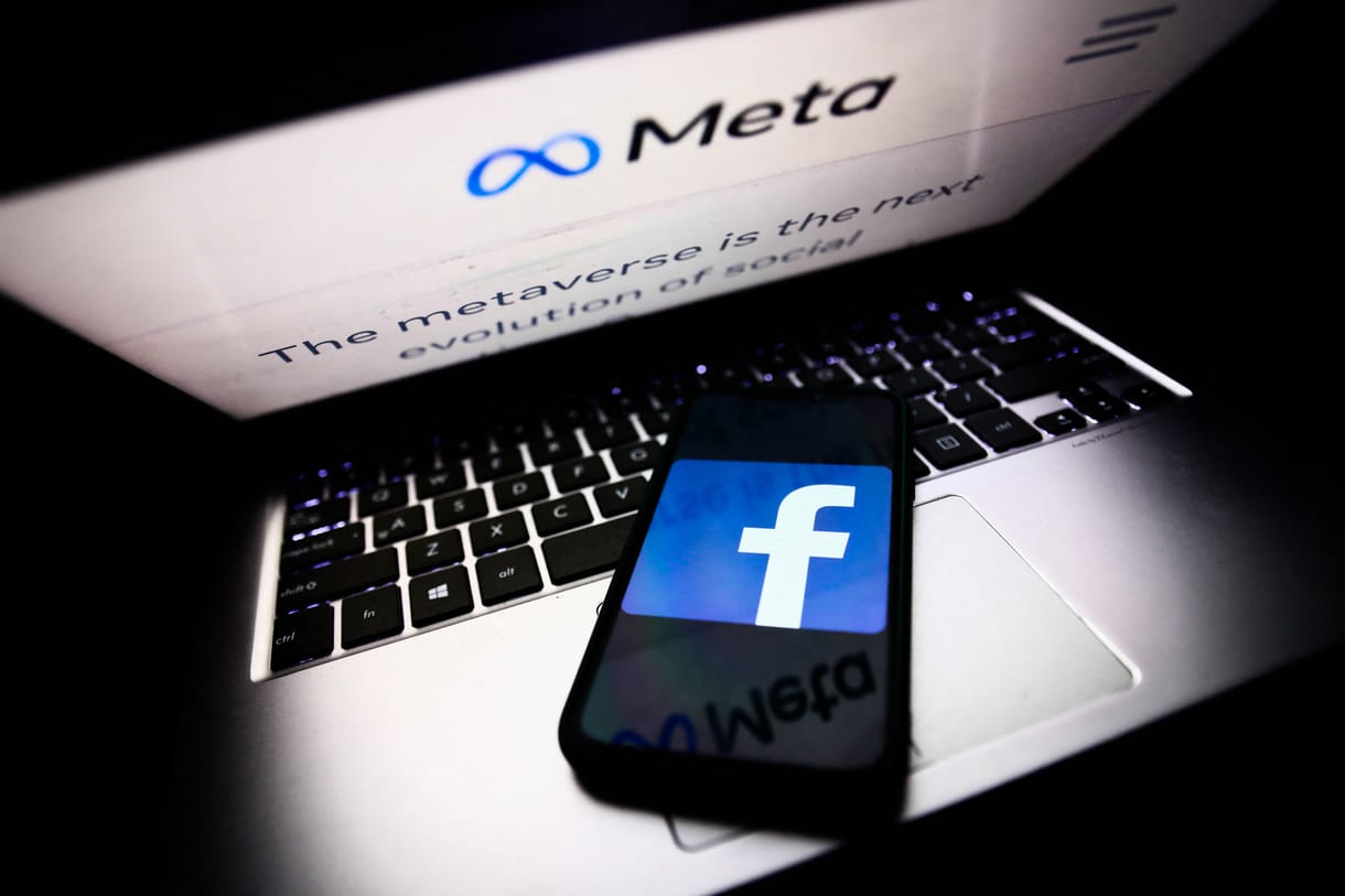 Kötelező szabály jön a Facebookra, felhasználók százezreit érinti