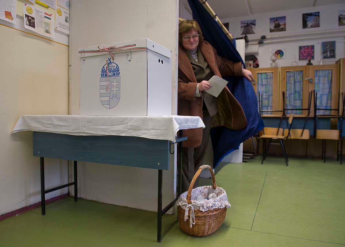 Érvénytelen lett a Horthy parkos népszavazás