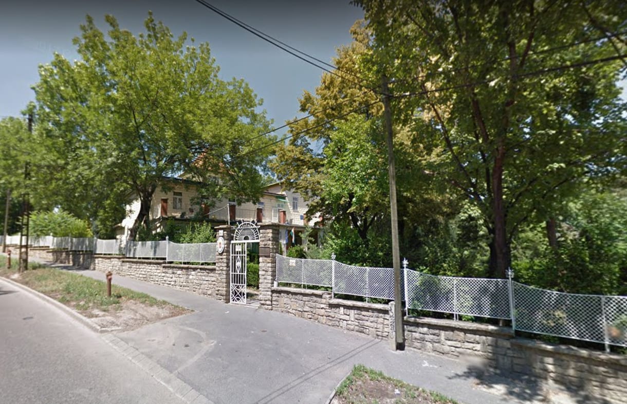 Megerőszakolt egy lányt két fiú egy budai gyermekotthonban