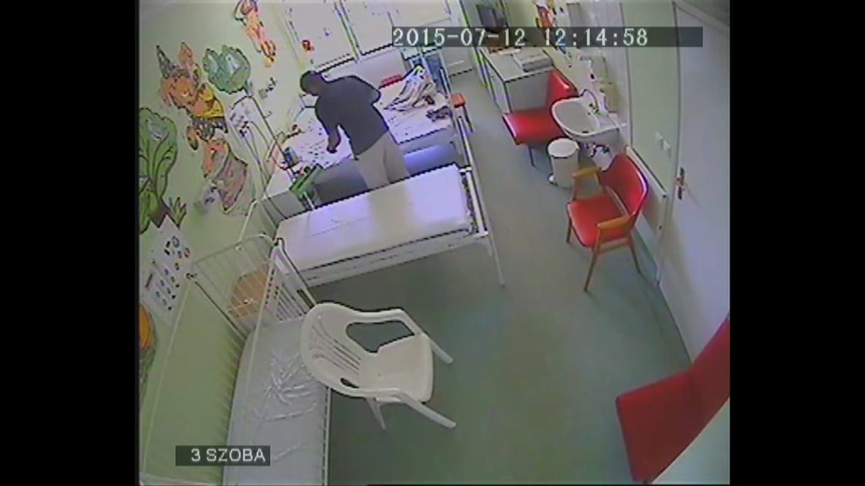 Kórházban ápolt gyerek laptopját lopta el egy tolvaj - videó