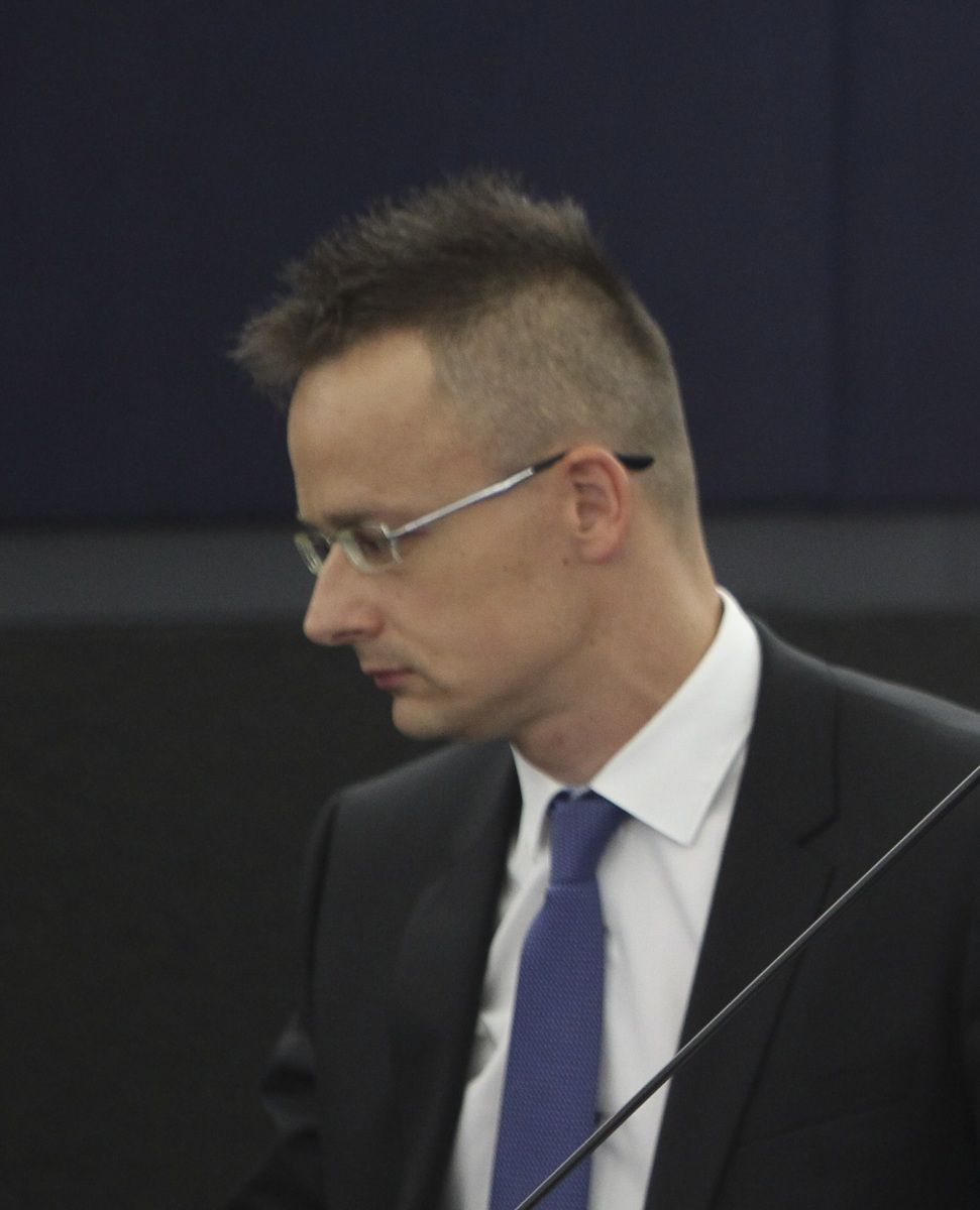 Szijjártó most sem mondta meg, mekkora a háza