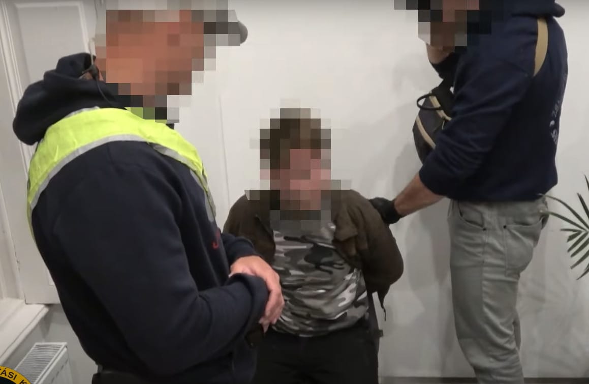 Letartóztatták a barcsi fiatalt, aki a gyanú szerint vadászpuskával lőtte le az apját