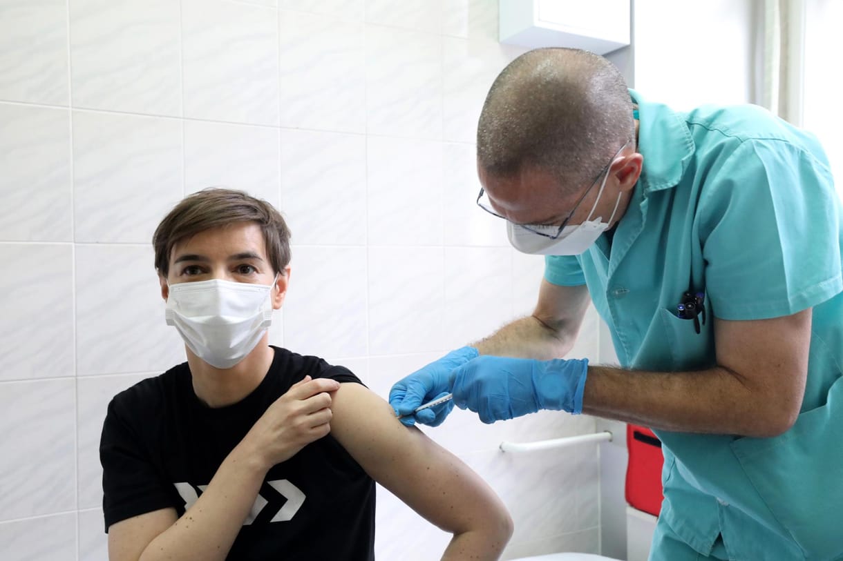 Szeretettel a Vajdaságból: Hajmeresztő nyilatkozatok borzolják a kedélyeket a járványban