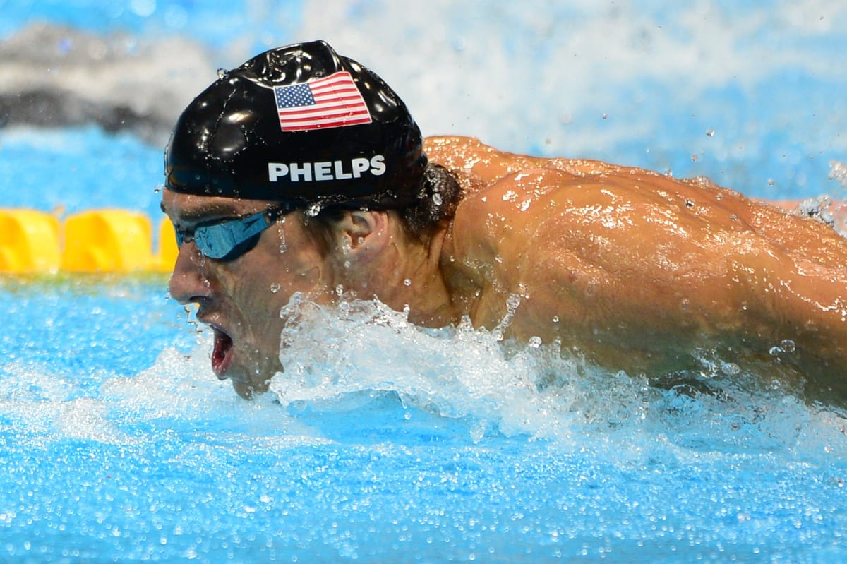 Részegen vezetett Phelps, őrizetbe vették