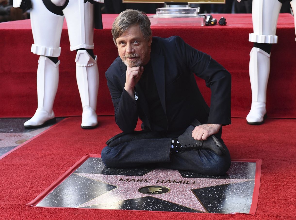 Mark Hamill ukrán Star Wars-idézettel és egy menő poszterrel állt ki Ukrajna mellett