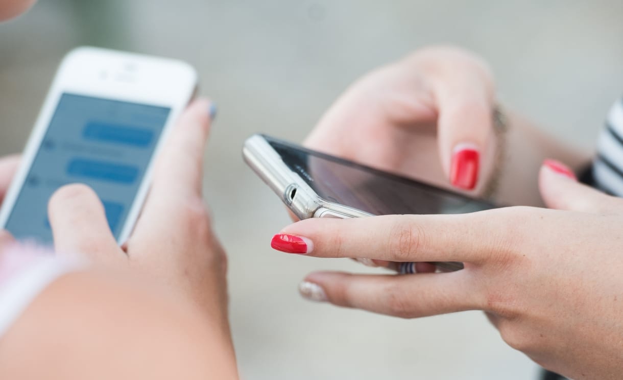 Ne lepődjön meg, ha egy furcsa kódot kap a Telekomtól SMS-ben