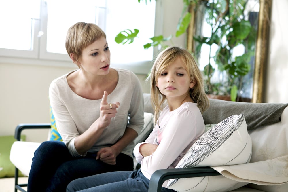 Gond van a gyerekkel? Képzelje magát szállodai recepciósnak