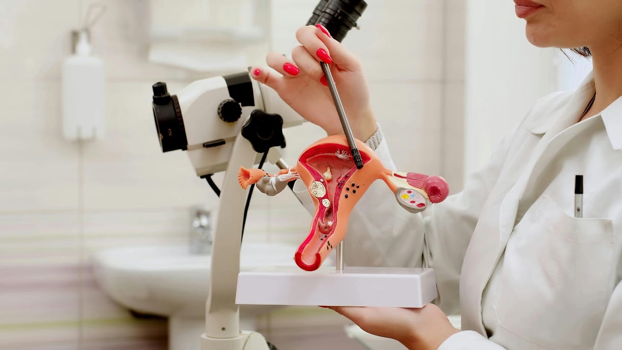 Mit élnek át az endometriózisban szenvedő nők? A legfrissebb kutatási eredmények lesújtók