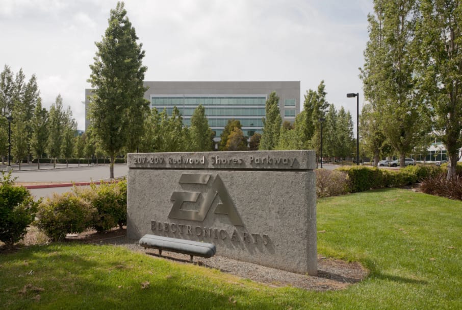 Vásárlókat keres Electronic Arts játékóriás, az Apple is megszerezheti