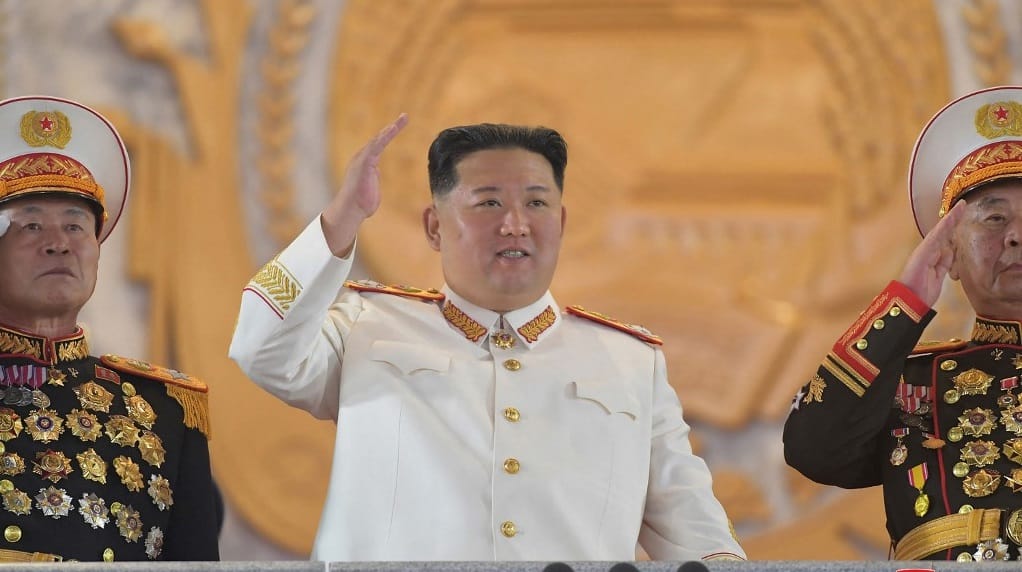 Bemutatta lányát a világnak Kim Dzsong Un. Ő lehet az utódja?