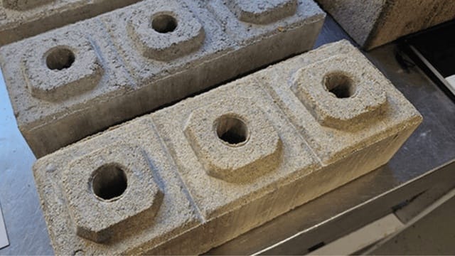 Törmelékből készít Lego-kockához hasonló építőanyagot egy ausztrál cég, Ukrajnán segítene vele
