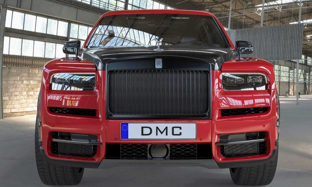 Mint egy falat kenyér: tuningolt változat érkezett a Rolls-Royce hatalmas SUV-jából