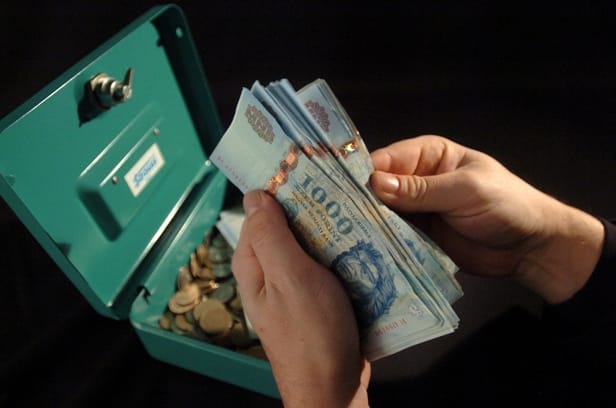 Házipénztár, céges bankkártya: milyen a jó pénzkezelési szabályzat?