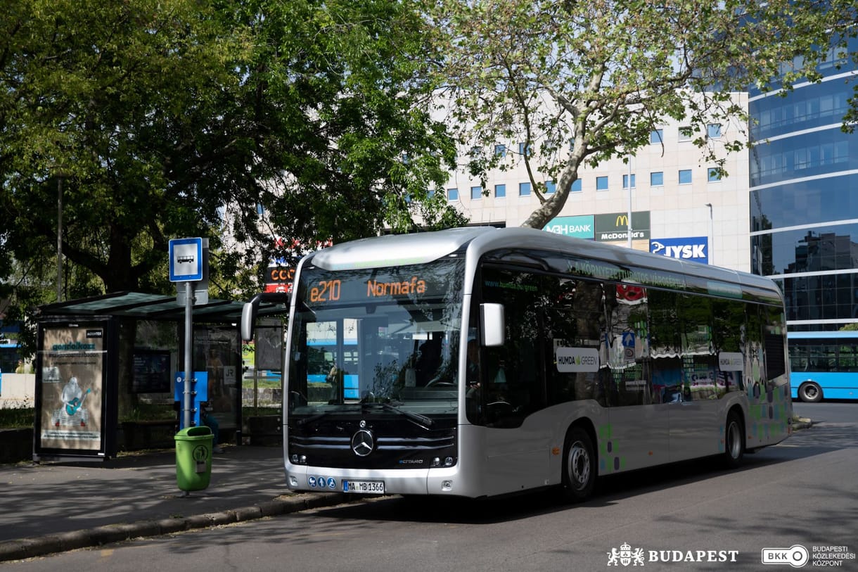 Új elektromos autóbuszokat helyezett forgalomba a Volánbusz Zrt. Szegeden