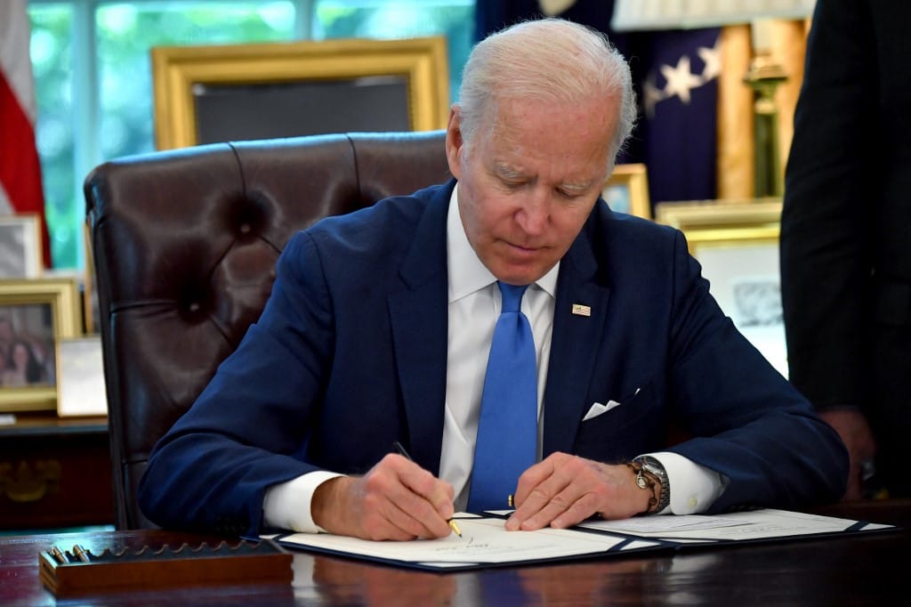 Biden dokumentumbotrányát Trump mentegetésére használják a republikánusok