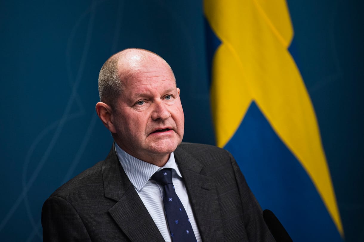 Elmagyarázta a svéd hivatalnok, miért utazott a Kanári-szigetekre a járvány közepén