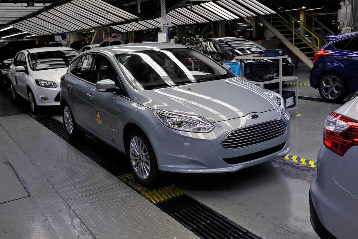 Jönnek az elektromos Ford Focusok