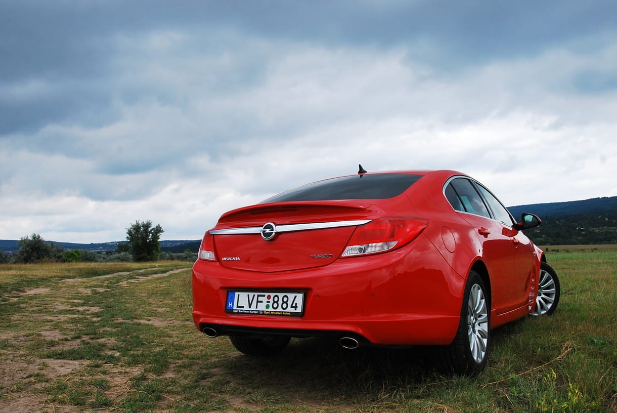 Opel Insignia teszt: megéri-e az alkoholos Insignia? 