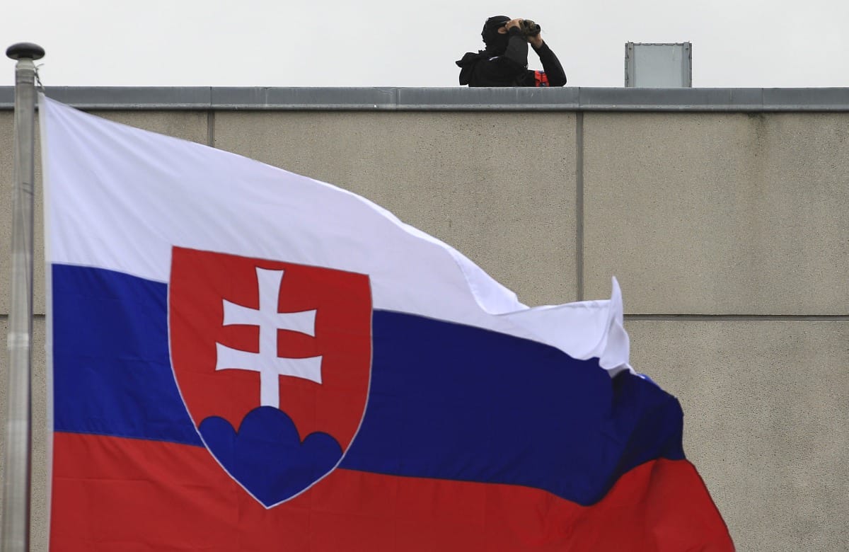 Rács mögé csuknák Orbán szlovákiai támogatóit 
