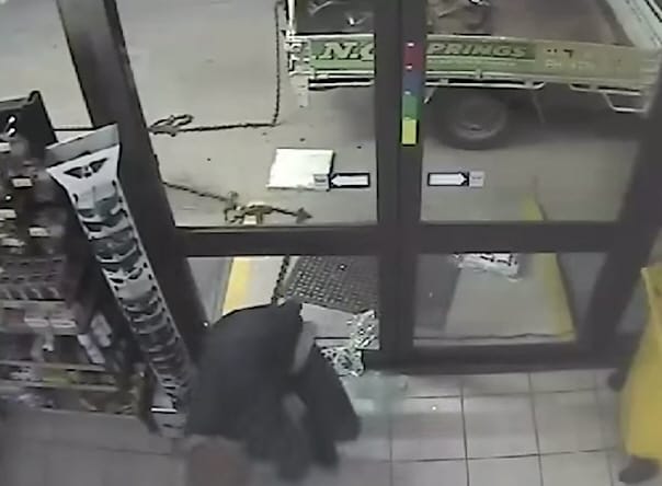 Hát tényleg nem minden rabló agysebész - videó