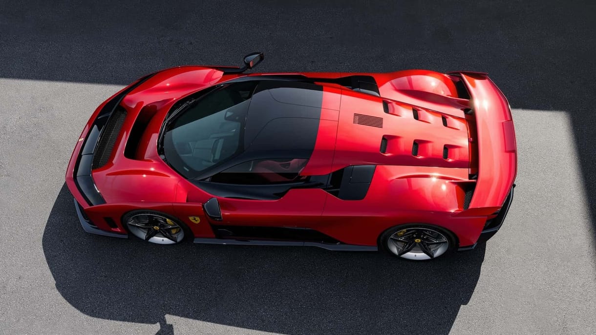 A Ferrari bemutatta 1,4 milliárd forintos, 1200 lóerős új csúcsmodelljét