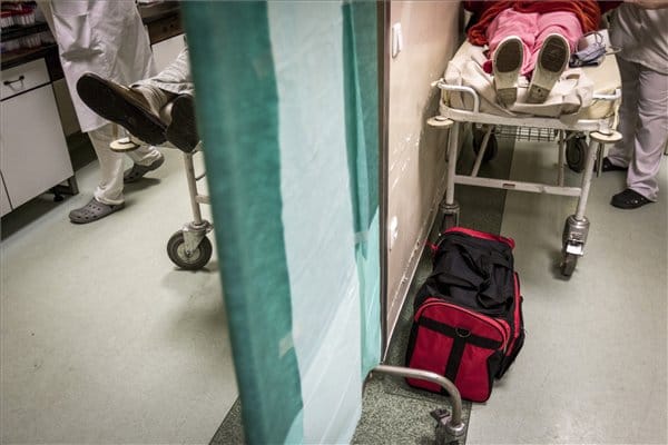 Meglepő statisztika jött a magyar kórházakról