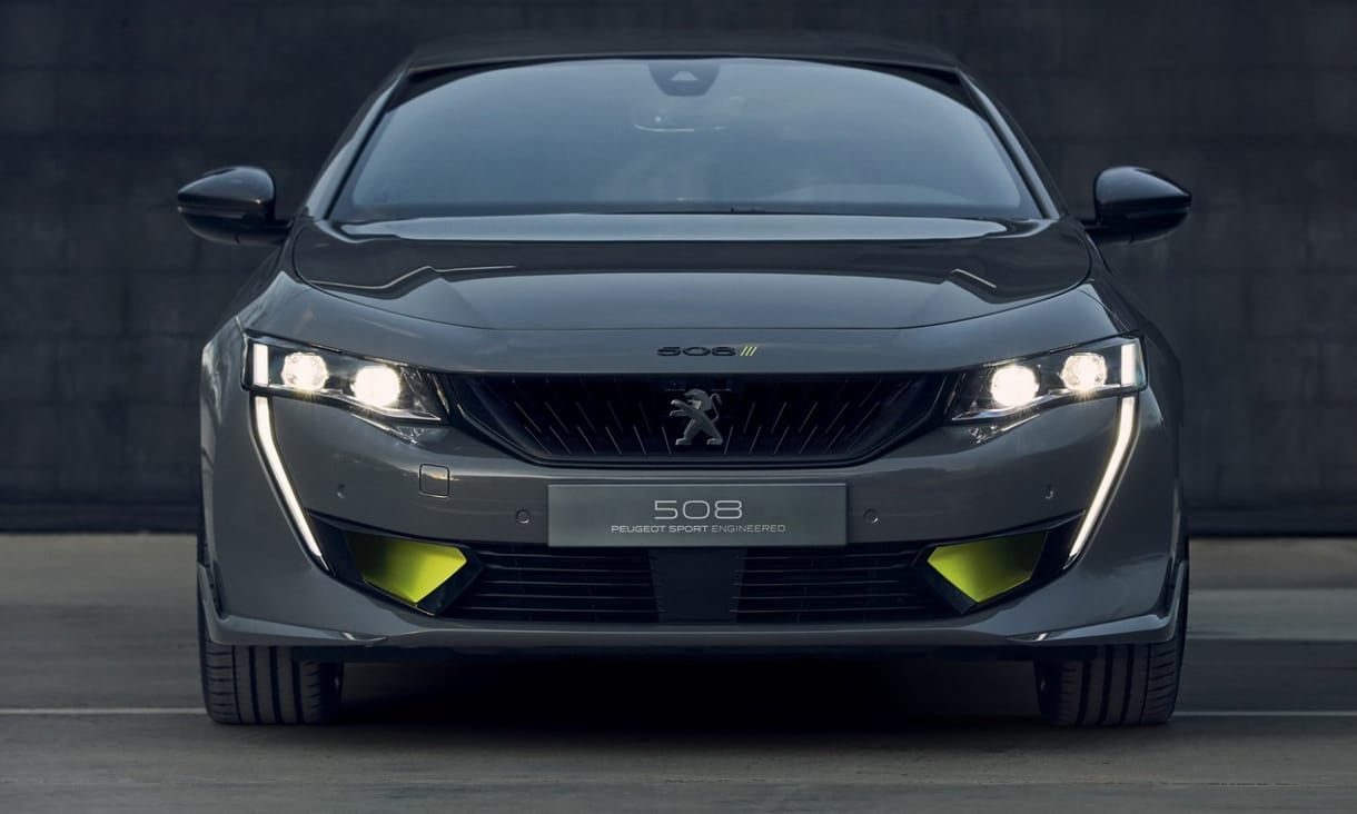 Egy váratlan hibrid sport Peugeot támad az M3-as BMW-re