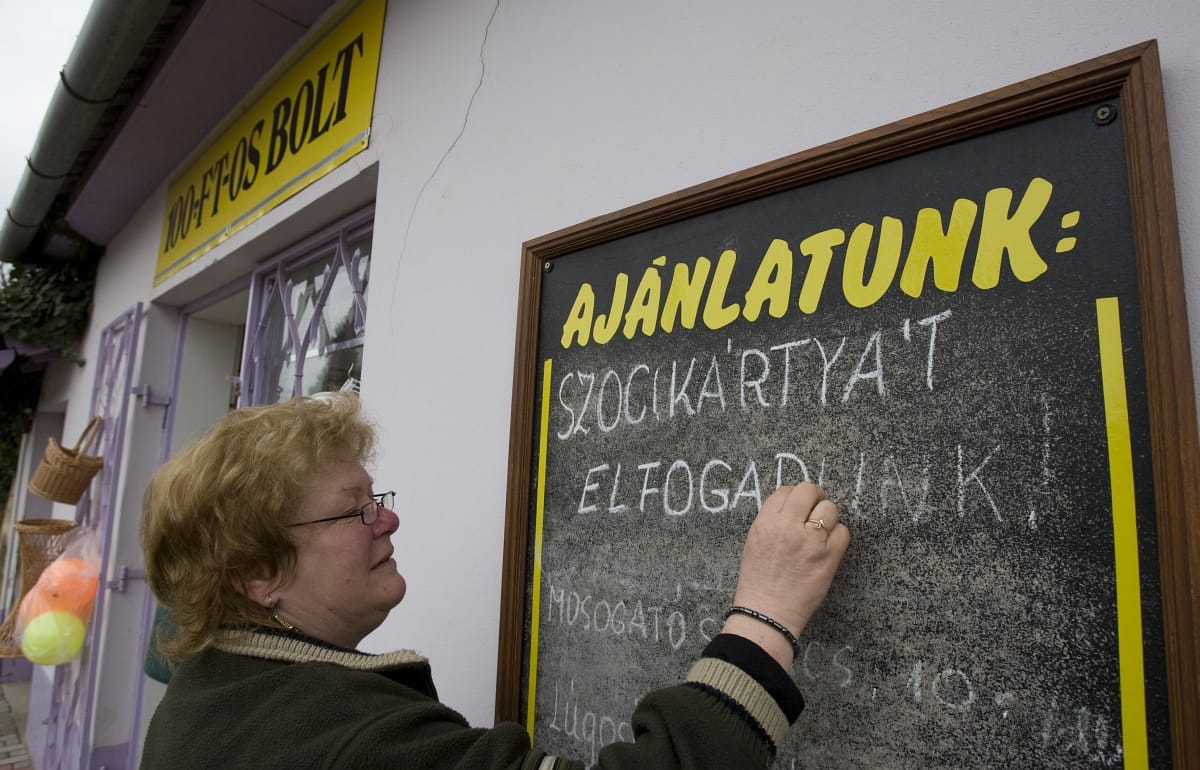 Még egy csavar: enélkül a családtag se állhat a pult mögé vasárnaponként