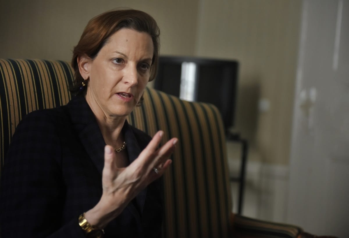 Anne Applebaum: Az illiberalizmus egypártrendszer államcsíny nélkül